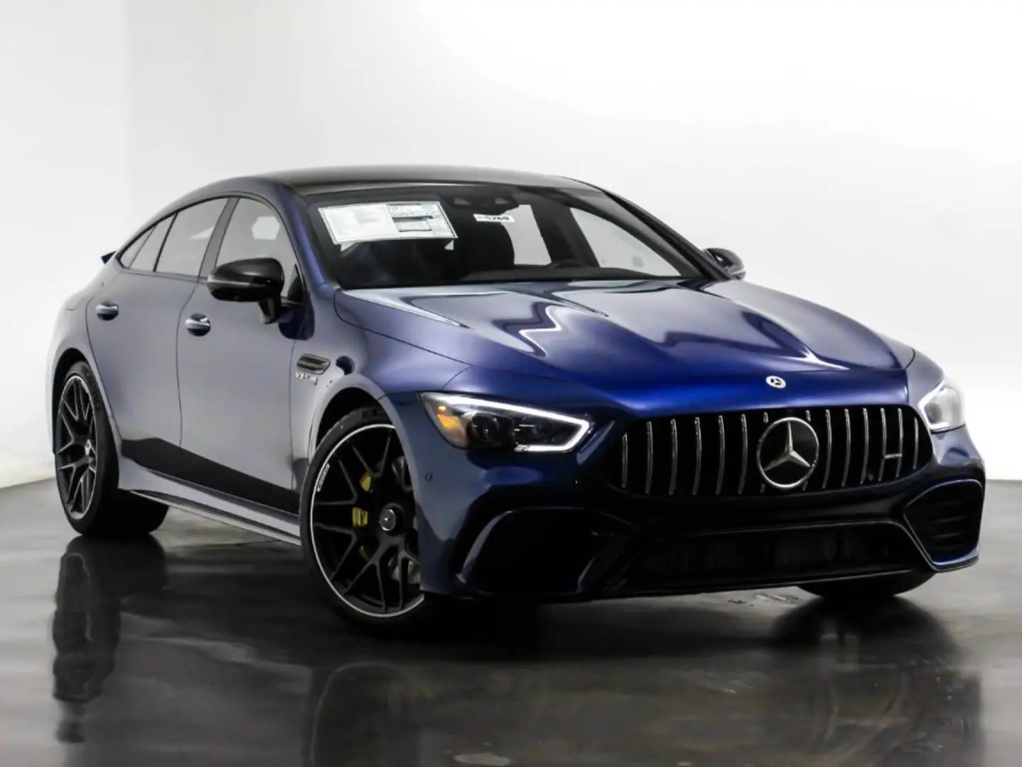 Mercedes-Benz  AMG-GT 43 4Matic+ 7