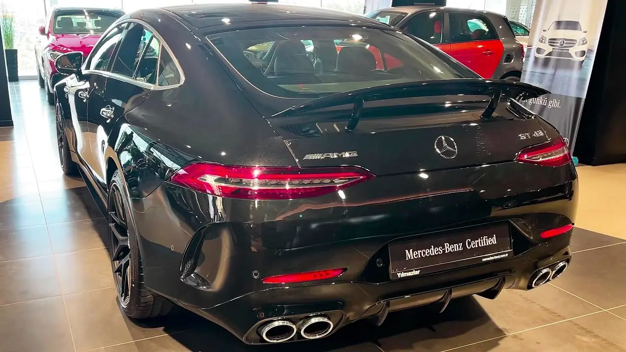 Mercedes-Benz  AMG-GT 43 4Matic+ 3
