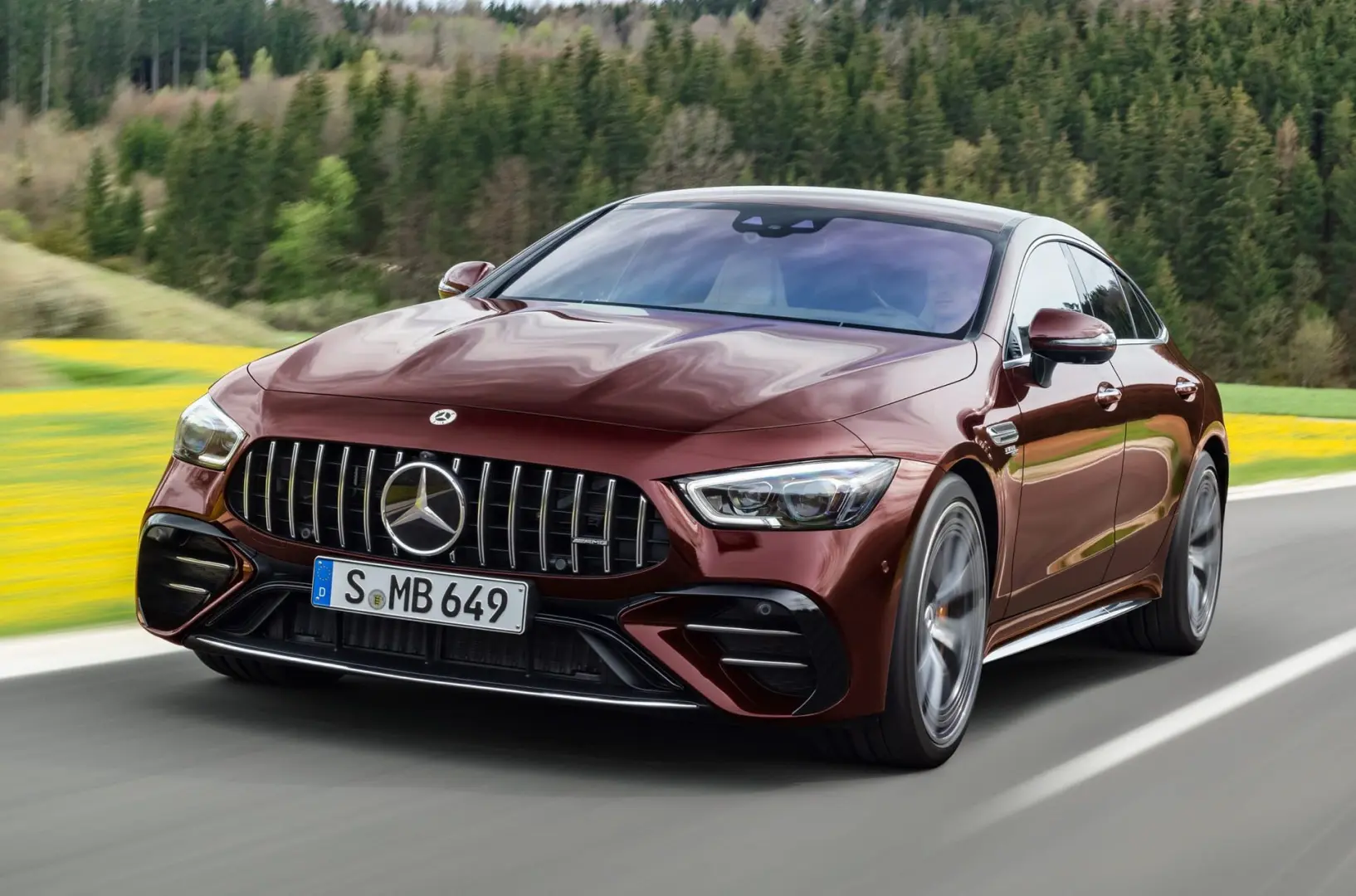 Mercedes-Benz  AMG-GT 43 4Matic+ 5