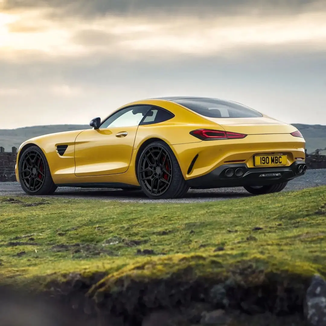 Mercedes-Benz  AMG-GT 43 4Matic+ 3