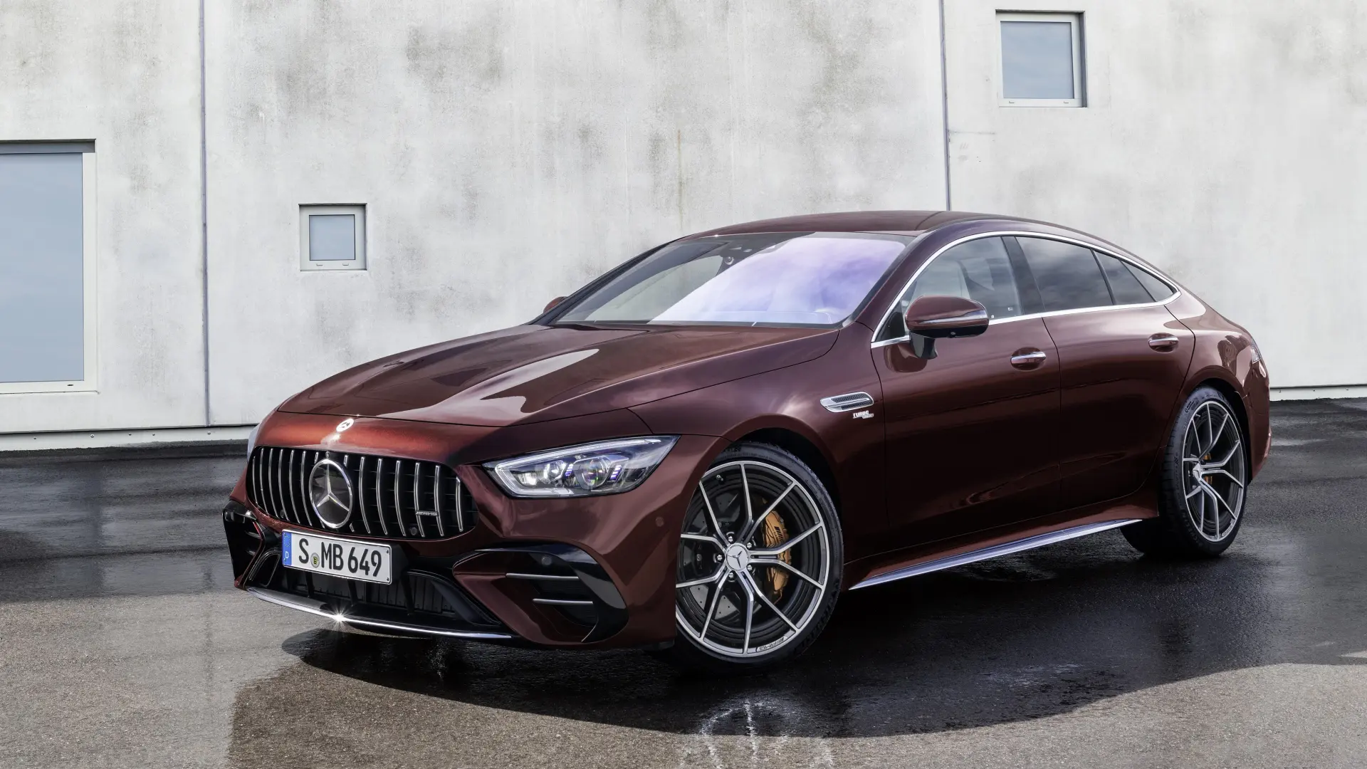 Mercedes-Benz  AMG-GT 53 4Matic+ Performance Speedshift TCT 5