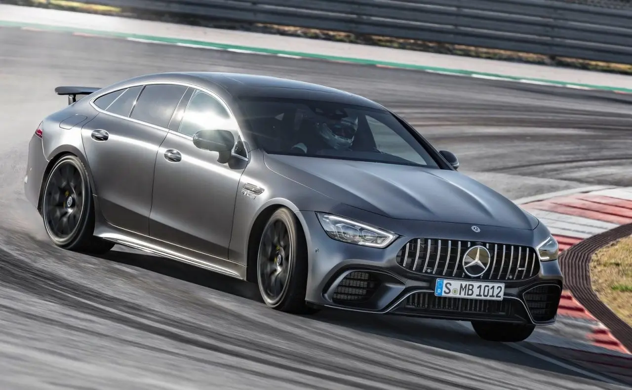 Mercedes-Benz  AMG-GT 63 S 4Matic+ Performance Speedshift MCT 3