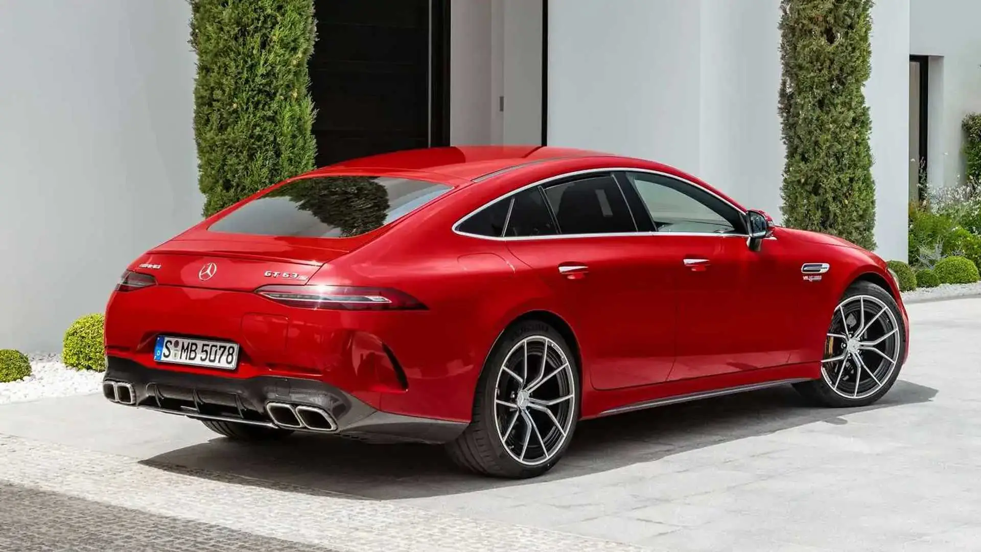 Mercedes-Benz  AMG-GT 63 S e-Performance 5