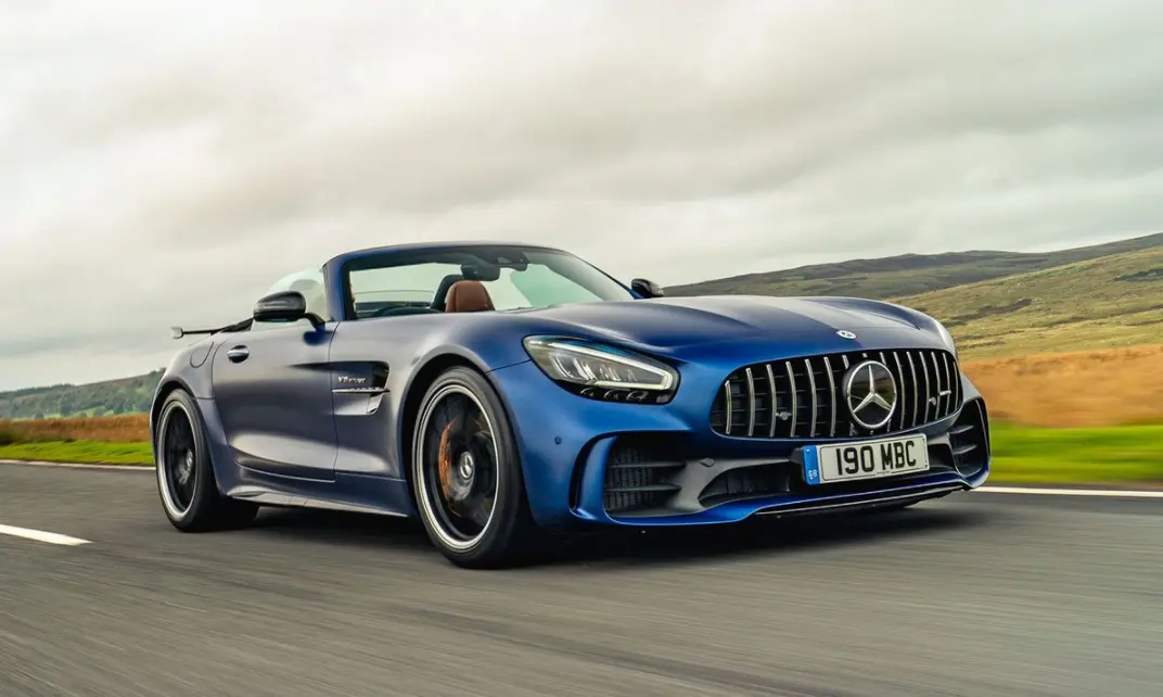 Mercedes-Benz  AMG-GT 63 S Performance 6