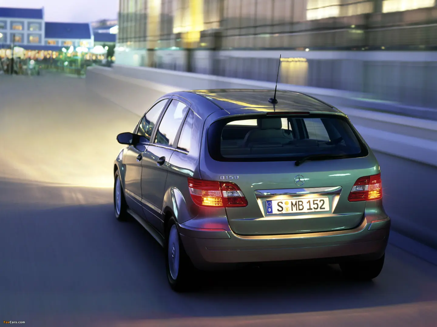 Mercedes-Benz  B 150 4