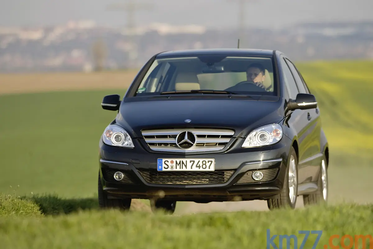 Mercedes-Benz  B 160 Sport 5
