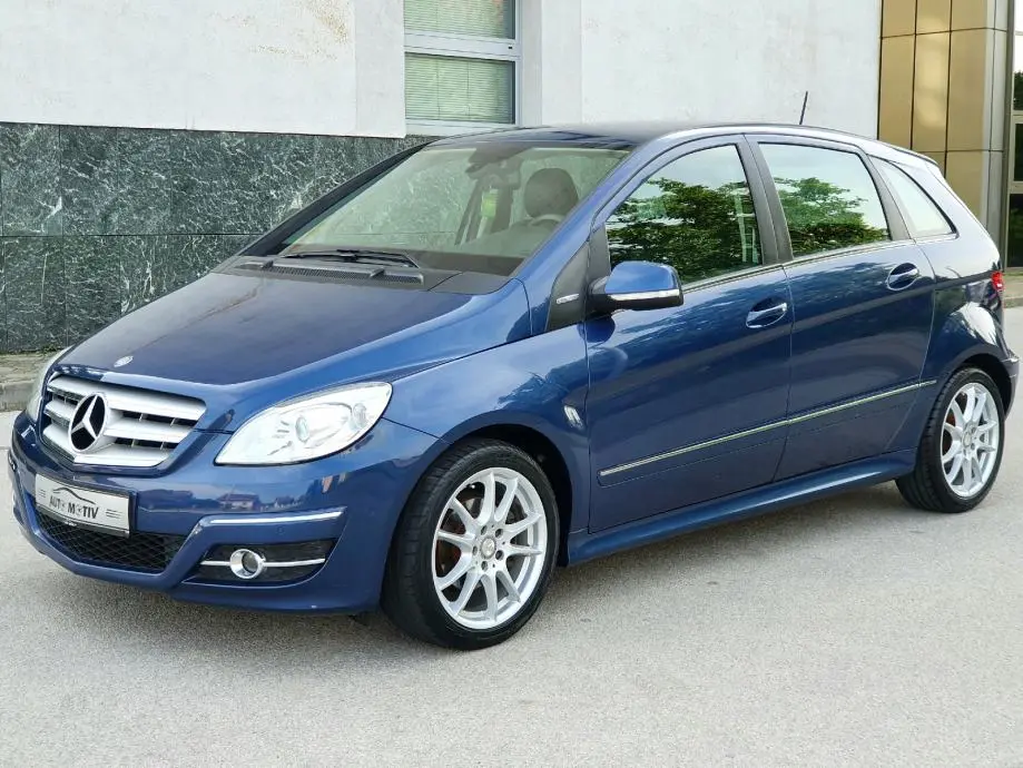 Mercedes-Benz  B 160 Sport 6