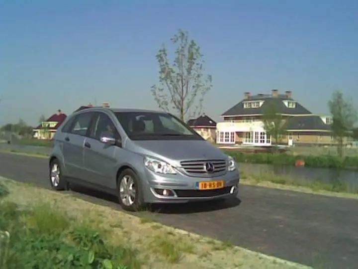 Mercedes-Benz  B 170 5