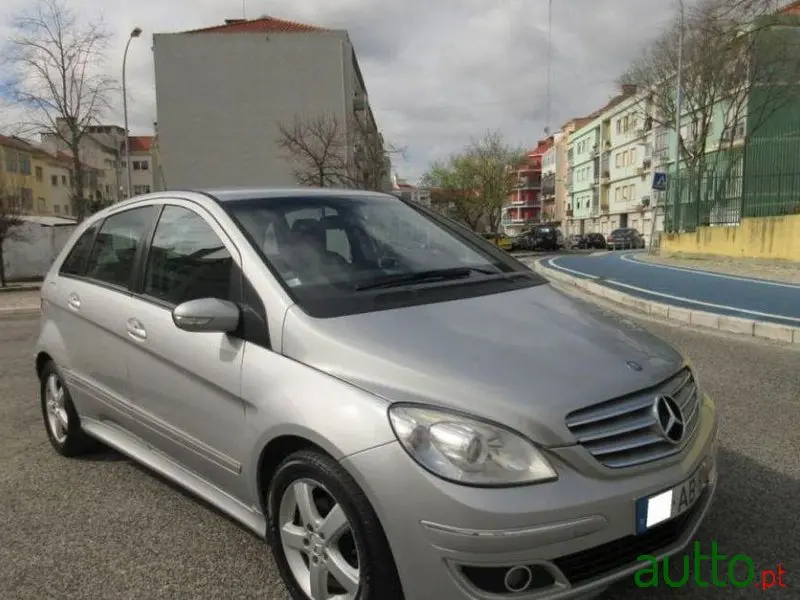 Mercedes-Benz  B 170 Boyut 6