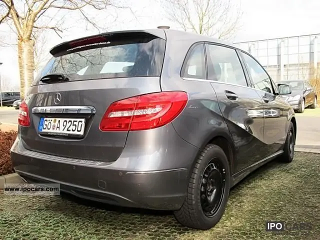 Mercedes-Benz  B 180 BlueEFFICIENCY Elite 7G-DCT 5