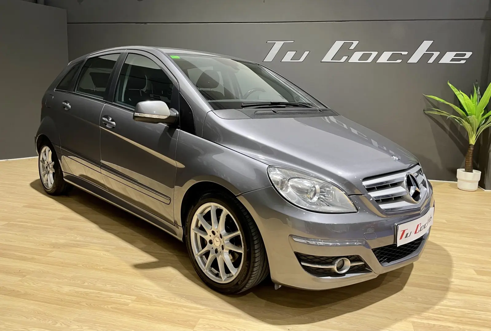Mercedes-Benz  B 180 BlueEFFICIENCY Prime 5