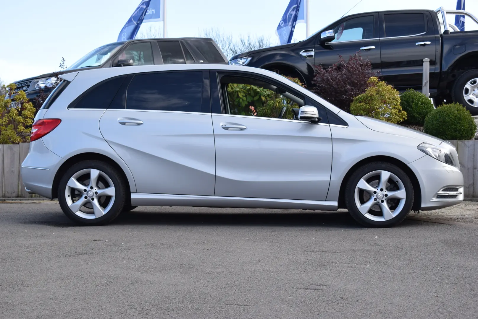 Mercedes-Benz  B 180 BlueEFFICIENCY Sport 4
