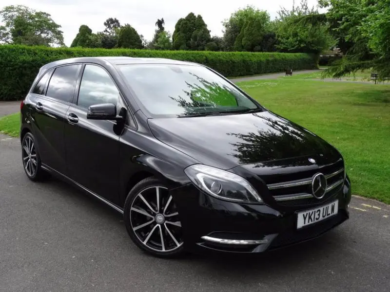 Mercedes-Benz  B 180 CDI BlueEFFICIENCY AMG 7G-DCT 4