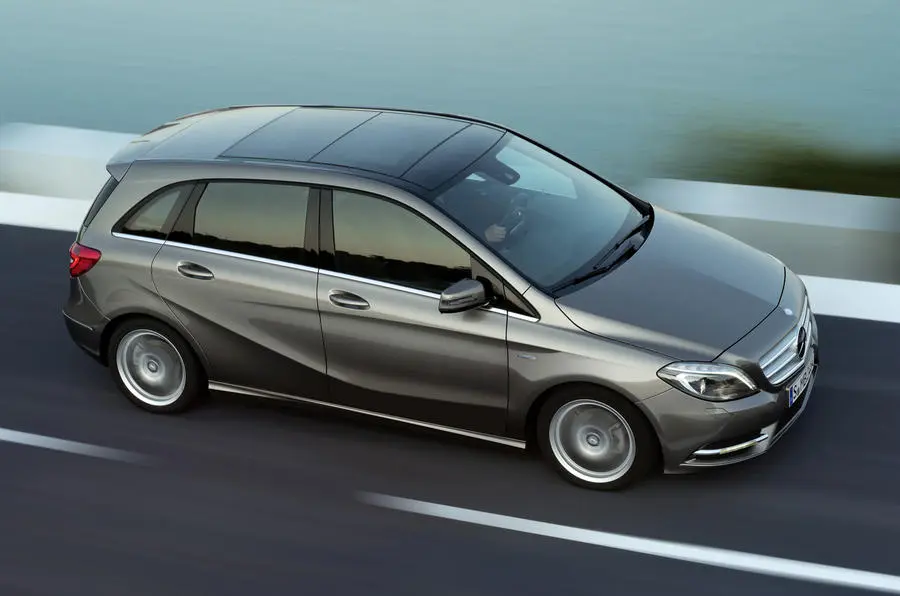 Mercedes-Benz  B 180 BlueEFFICIENCY Prime 2