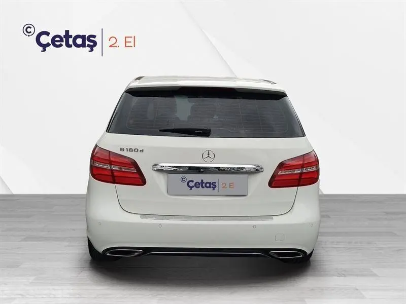 Mercedes-Benz  B 180 BlueEFFICIENCY Urban 7G-DCT 7
