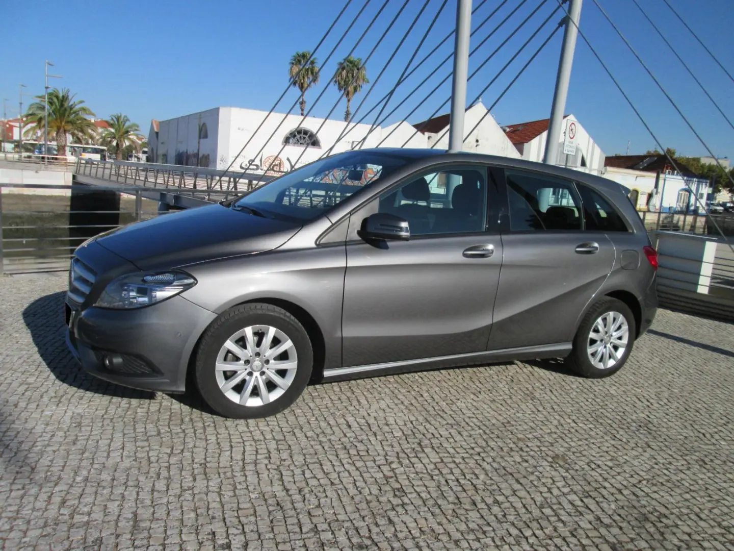 Mercedes-Benz  B 180 CDI BlueEFFICIENCY Elite 7G-DCT 7