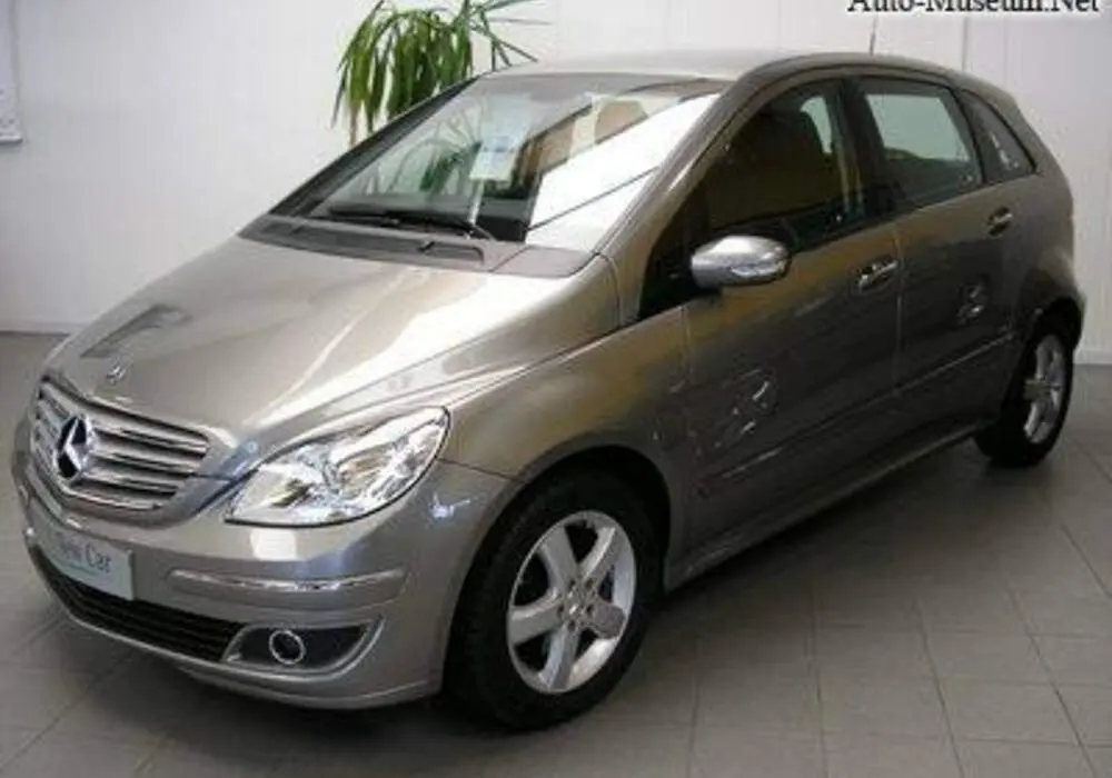 Mercedes-Benz  B 180 CDI Boyut 7