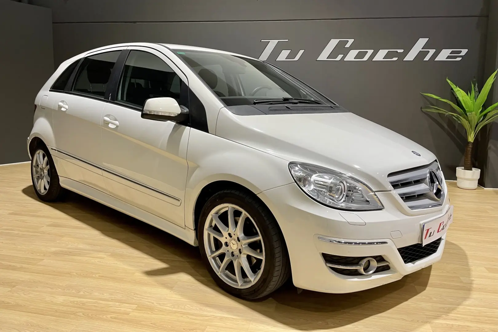 Mercedes-Benz  B 180 CDI Boyut 4