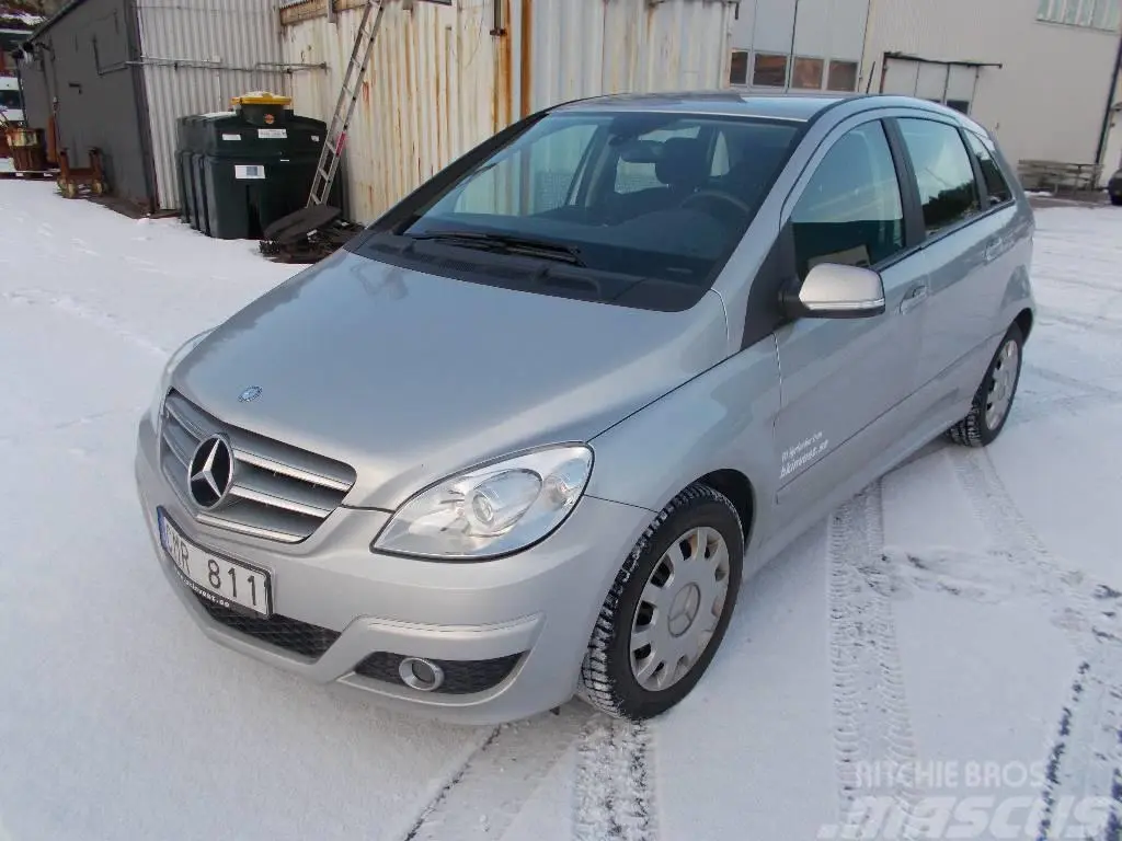 Mercedes-Benz  B 180 CDI Prestige 7