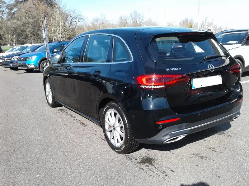 Mercedes-Benz  B 180 d Progressive 7G-DCT 6