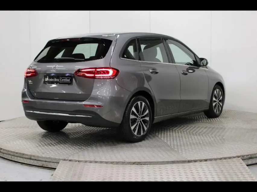 Mercedes-Benz  B 180 Progressive+ 7G-DCT 6