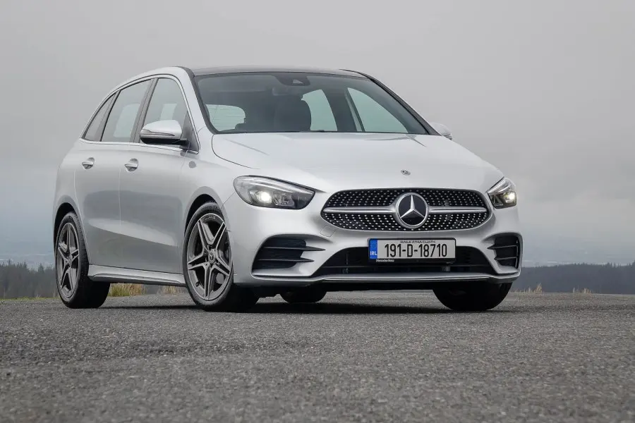 Mercedes-Benz  B 180 d Progressive 7G-DCT 1