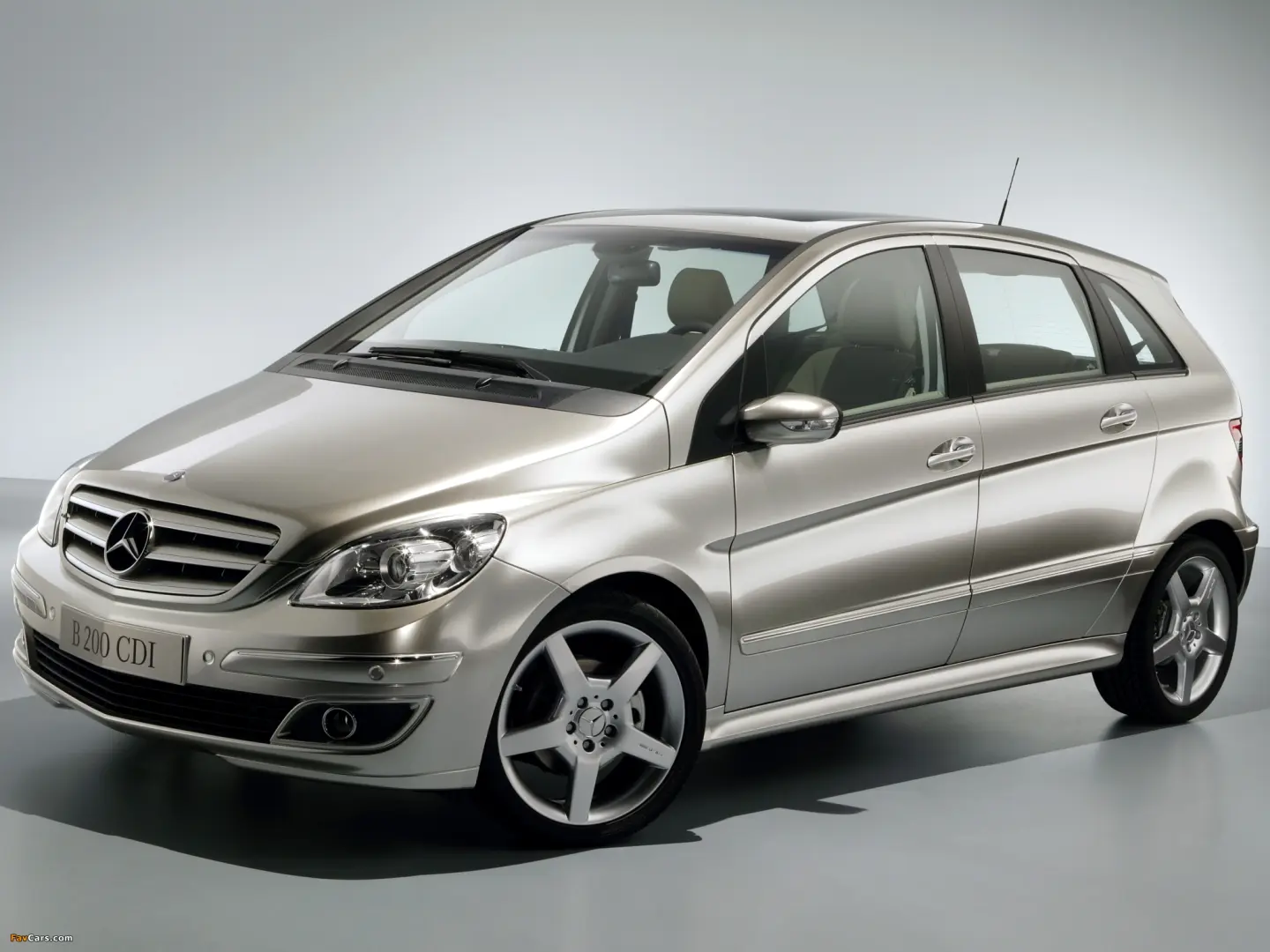 Mercedes-Benz  B 200 Prestige 5
