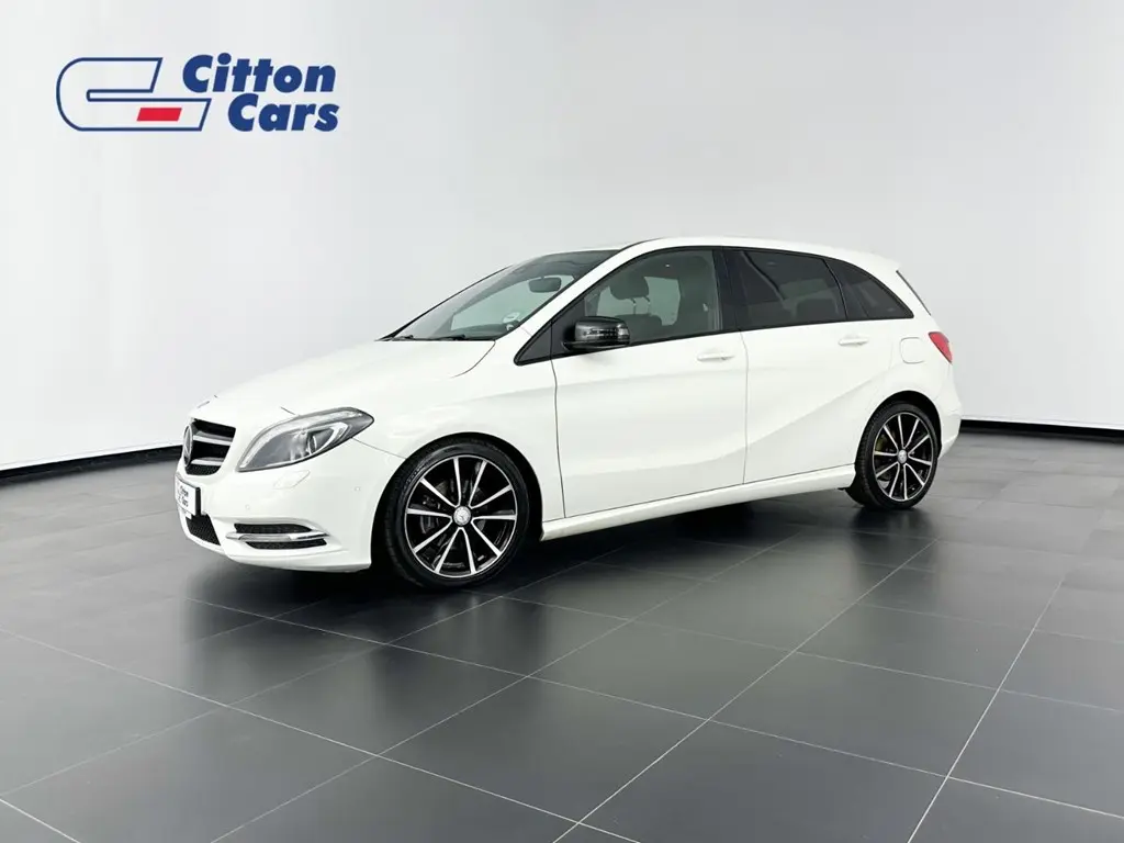 Mercedes-Benz  B 200 BlueEFFICIENCY AMG 7G-DCT 4