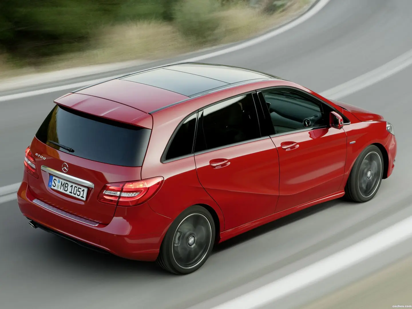 Mercedes-Benz  B 200 BlueEFFICIENCY Sport 5