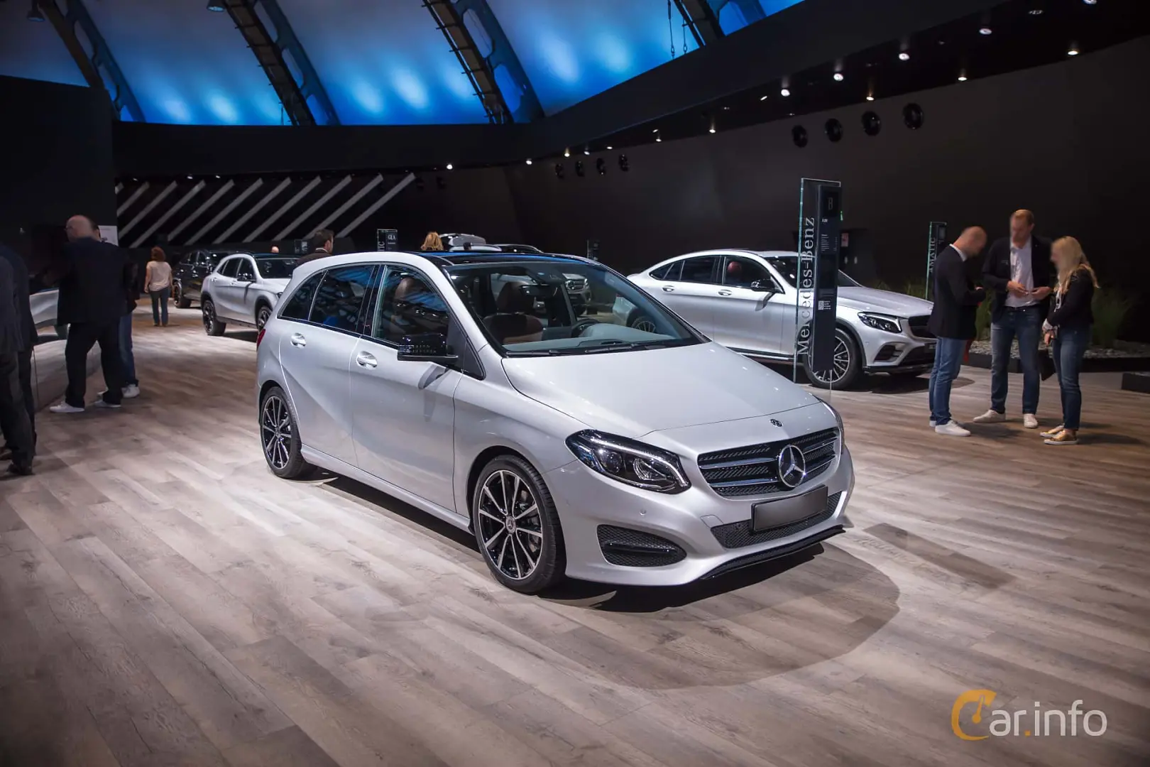 Mercedes-Benz  B 200 BlueEFFICIENCY Sport 7G-DCT 4
