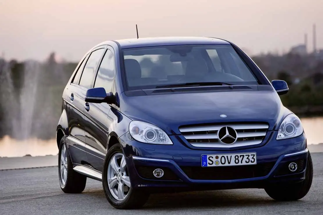 Mercedes-Benz  B 200 CDI BlueEFFICIENCY 2