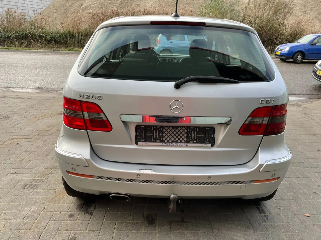 Mercedes-Benz  B 200 CDI 6
