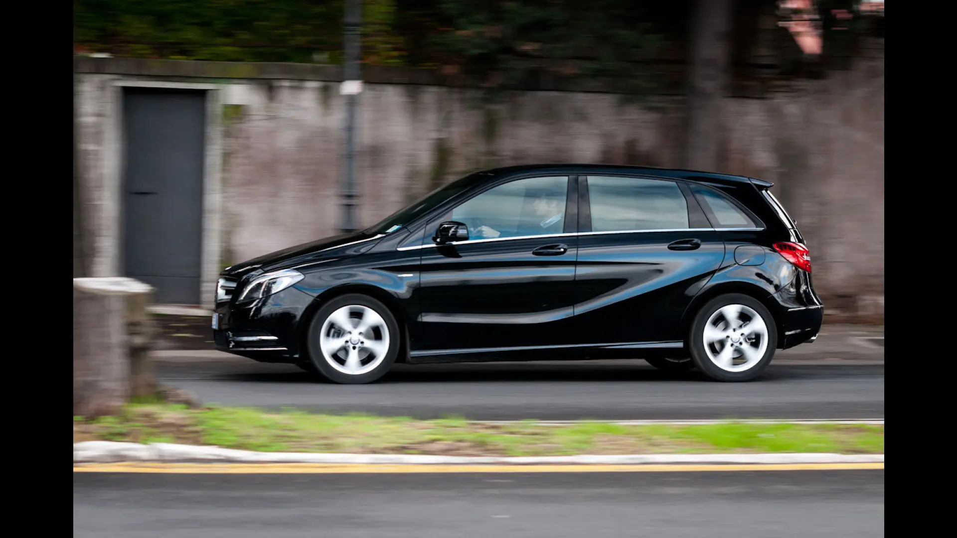 Mercedes-Benz  B 200 CDI BlueEFFICIENCY 4