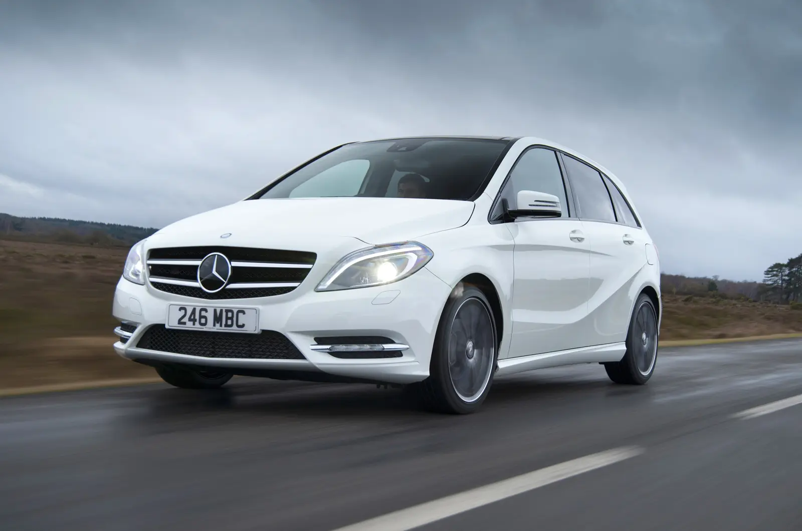 Mercedes-Benz  B 200 CDI BlueEFFICIENCY Elite 7G-DCT 4