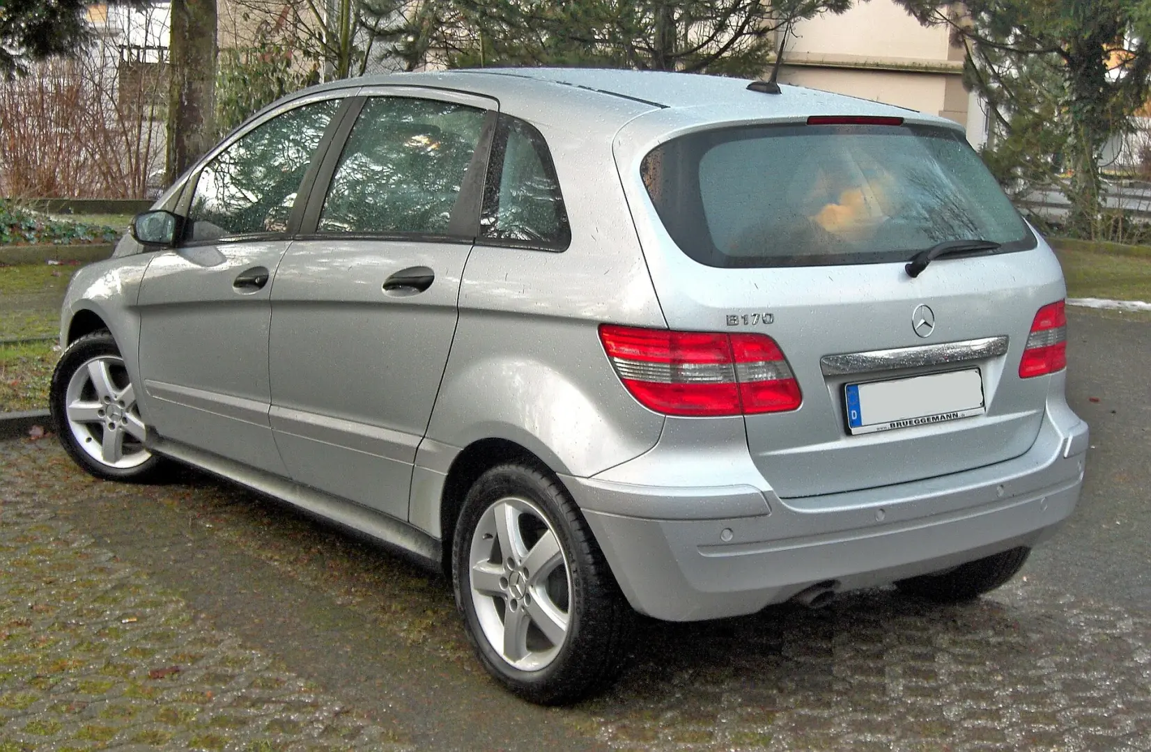 Mercedes-Benz  B 180 CDI 1