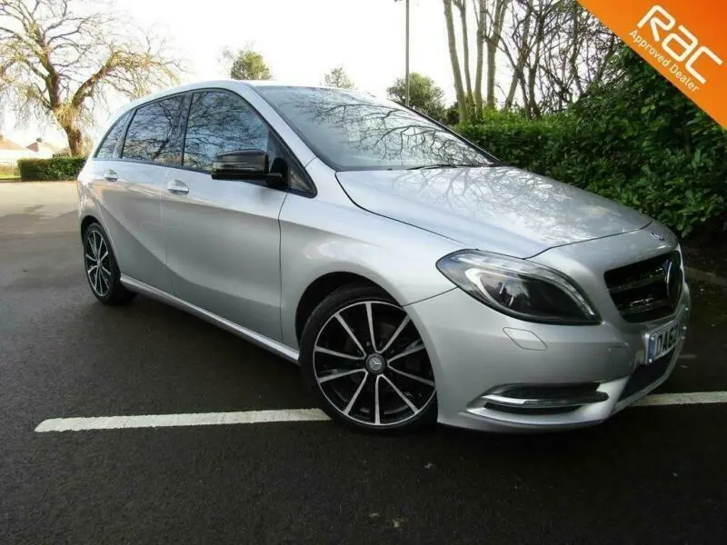 Mercedes-Benz  B 250 BlueEFFICIENCY Sport 7G-DCT 5