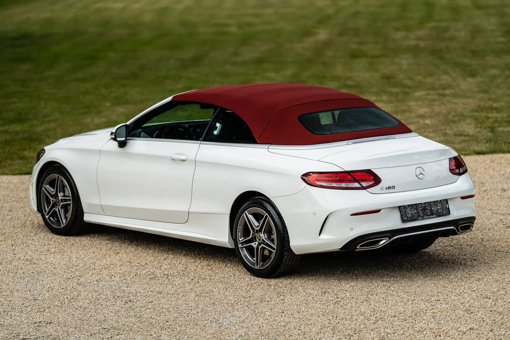 Mercedes-Benz  C 180 AMG 9G-Tronic 2