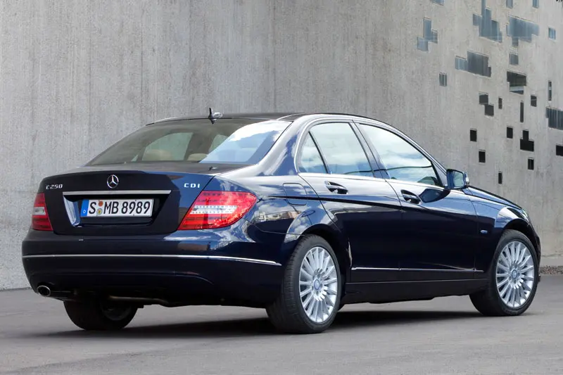 Mercedes-Benz  C 180 Avantgarde 4