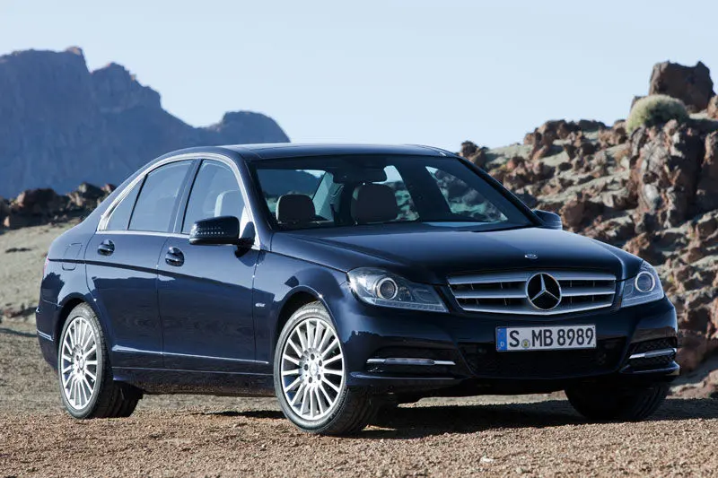 Mercedes-Benz  C 180 Avantgarde 7G-Tronic 4