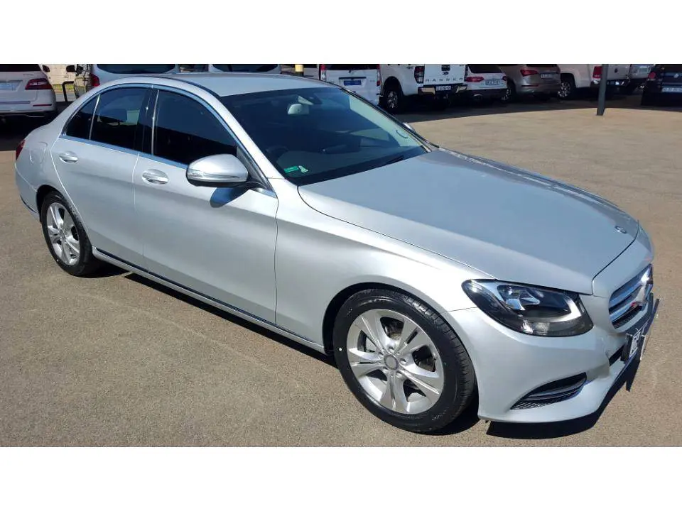 Mercedes-Benz  C 180 Avantgarde 7G-Tronic 5