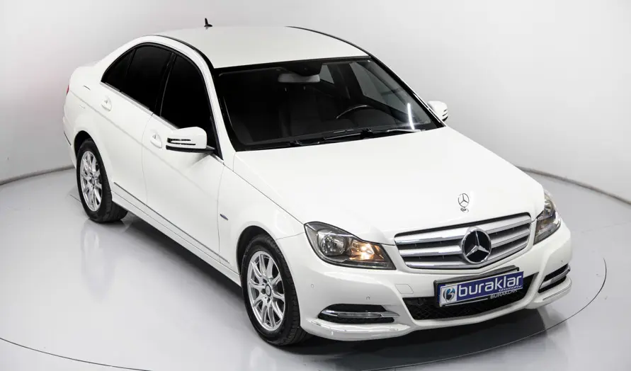Mercedes-Benz  C 180 BlueEFFICIENCY Avantgarde 7G-Tronic 5