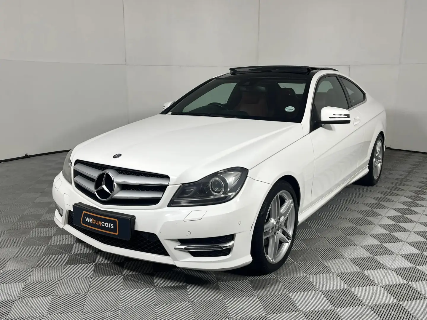 Mercedes-Benz  C 180 BlueEFFICIENCY AMG 7G-Tronic 4