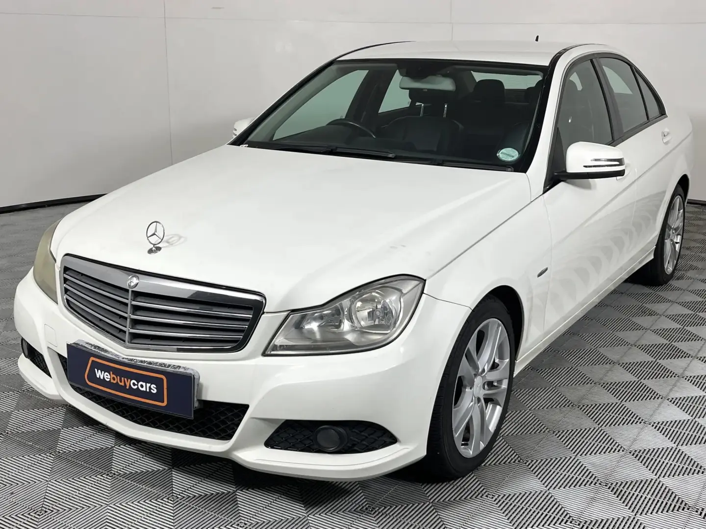 Mercedes-Benz  C 180 BlueEFFICIENCY Elegance 7G-Tronic 6