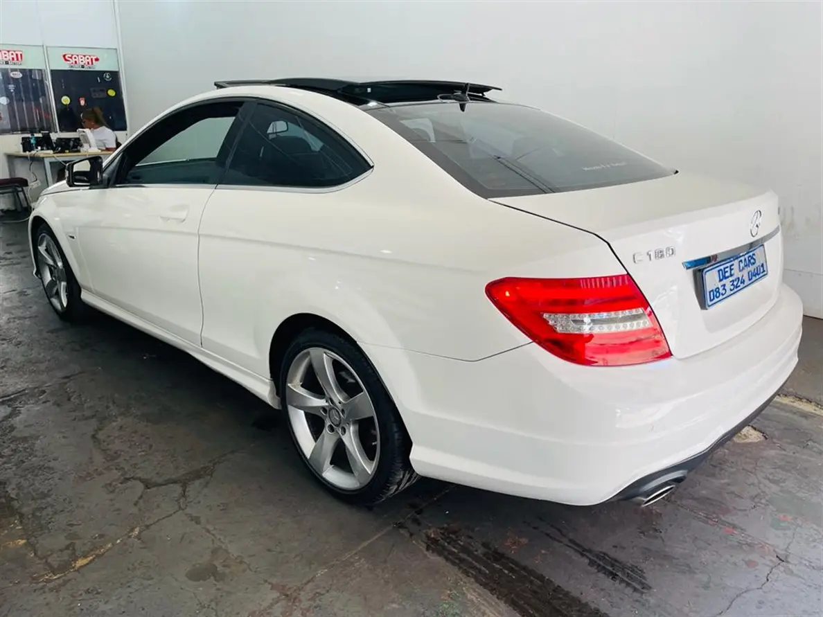 Mercedes-Benz  C 180 BlueEFFICIENCY C-Edition 7G-Tronic 2