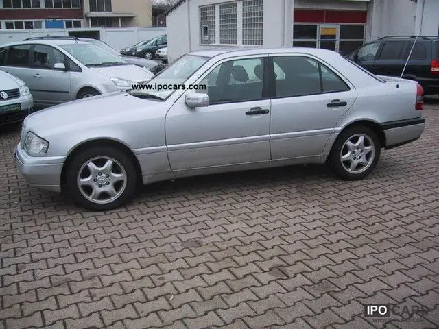 Mercedes-Benz  C 180 Classic 5