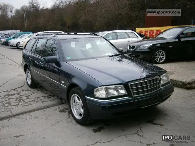 Mercedes-Benz  C 180 Elegance 4