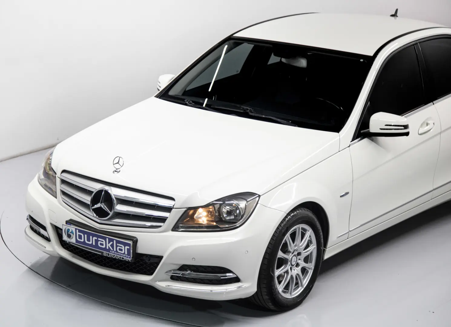 Mercedes-Benz  C 180 BlueEFFICIENCY Avantgarde 7G-Tronic 5