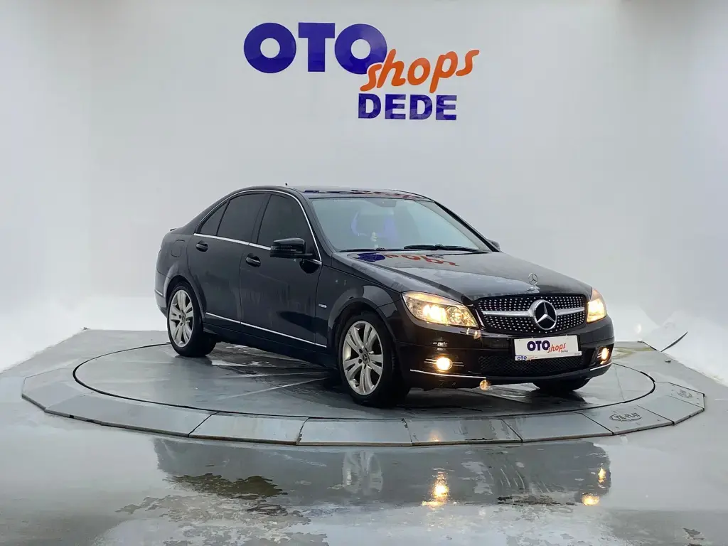 Mercedes-Benz  C 180 Kompressor BlueEFFICIENCY Avantgarde 7G-Tronic 5