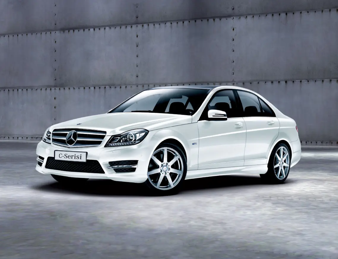 Mercedes-Benz  C 180 Kompressor BlueEFFICIENCY AMG 3