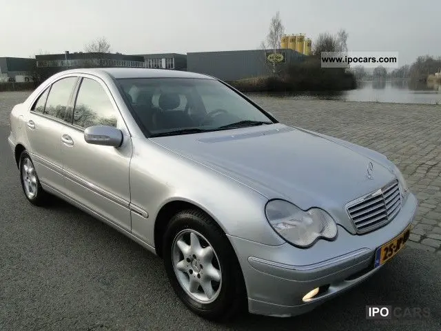Mercedes-Benz  C 180 Kompressor Elegance 2